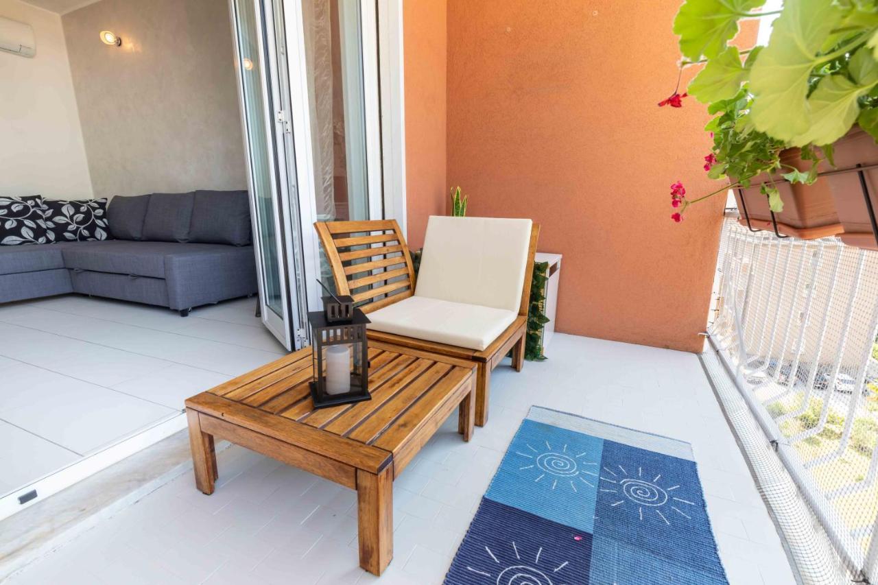 Terrazza Sul Lago - Open Space E Netflix Lecco Eksteriør billede